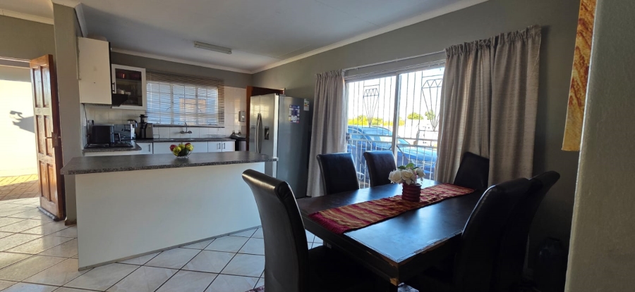 2 Bedroom Property for Sale in Keidebees Northern Cape